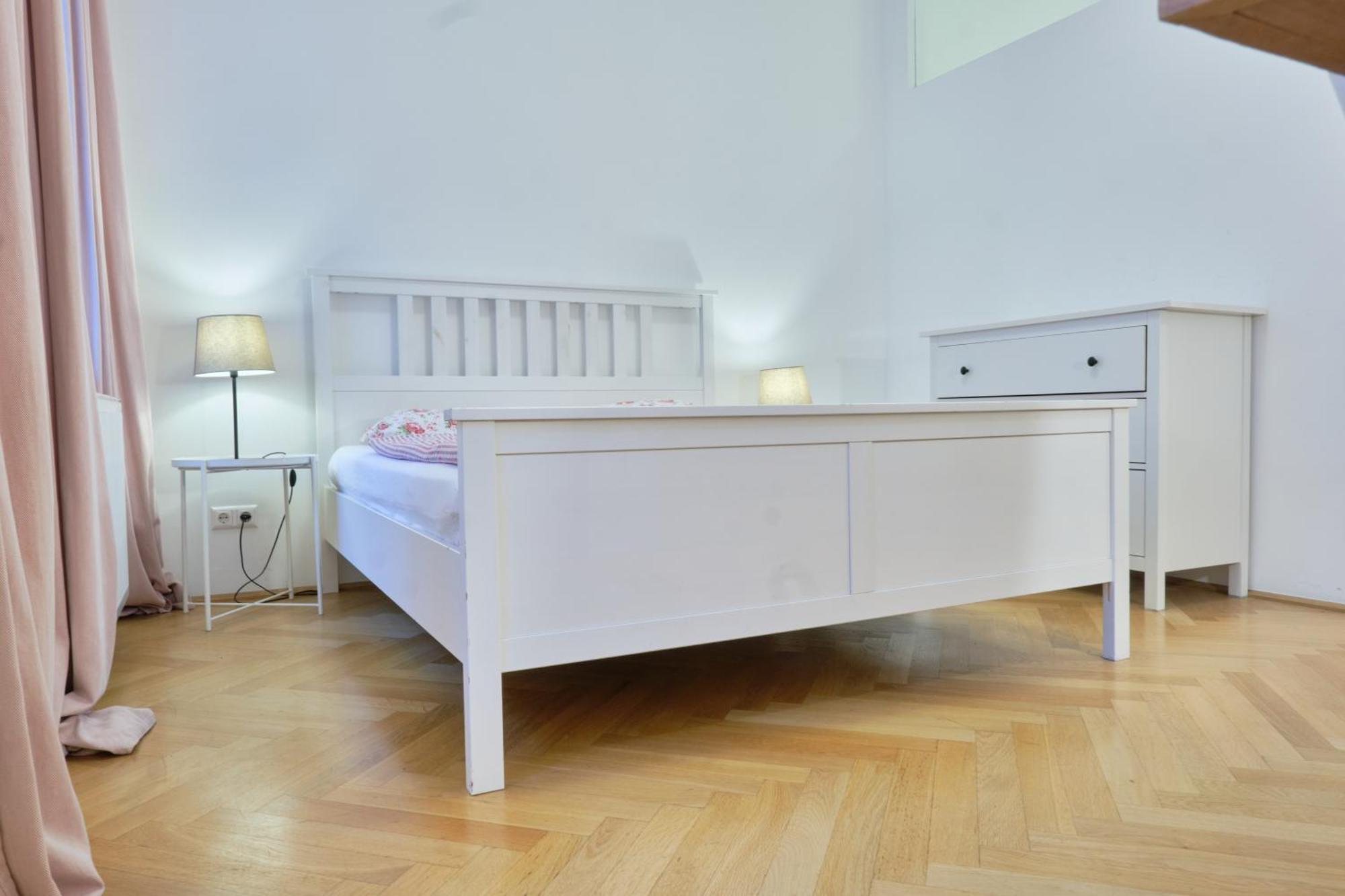וינה Chic Apartment - Near U3 Metro מראה חיצוני תמונה