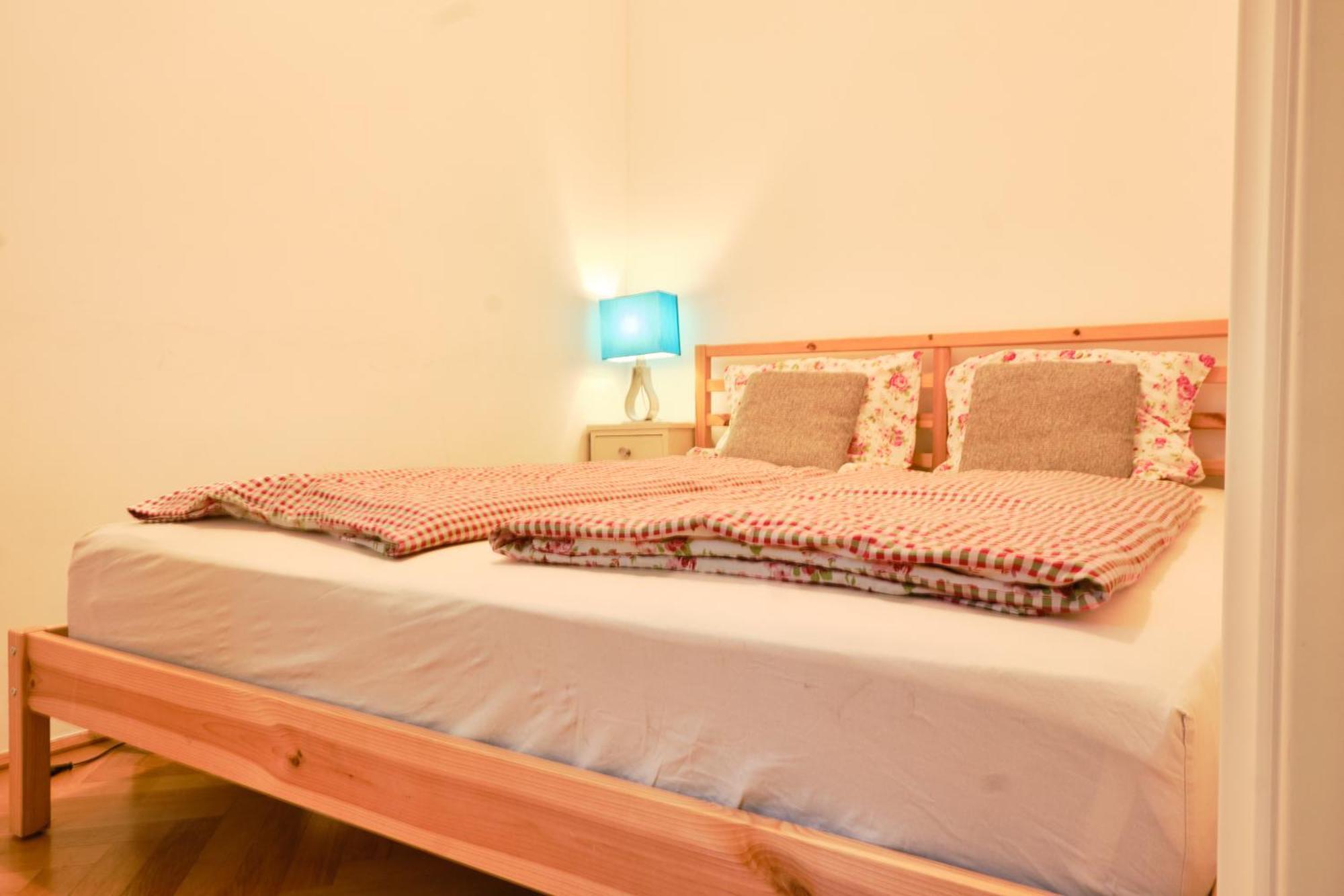 וינה Chic Apartment - Near U3 Metro מראה חיצוני תמונה