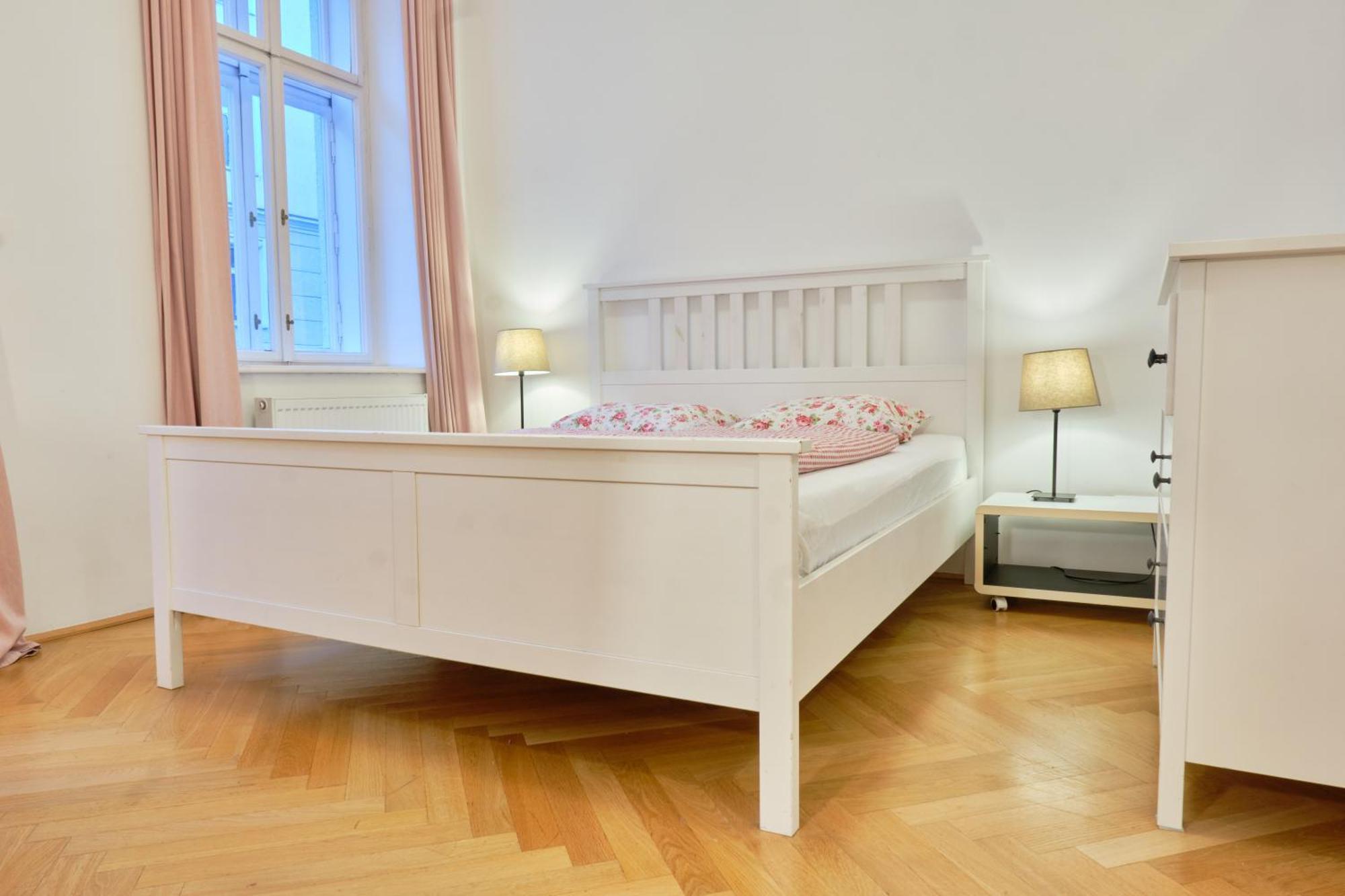 וינה Chic Apartment - Near U3 Metro מראה חיצוני תמונה